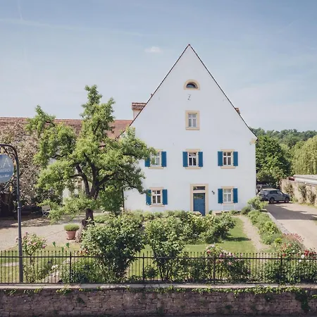 Villa Sommerach Hotel