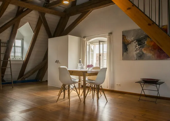 Villa Sommerach Hotel *