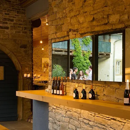 Villa Sommerach 酒店